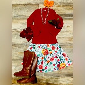 Cute Fall/Winter flower 🌺 skirt set
